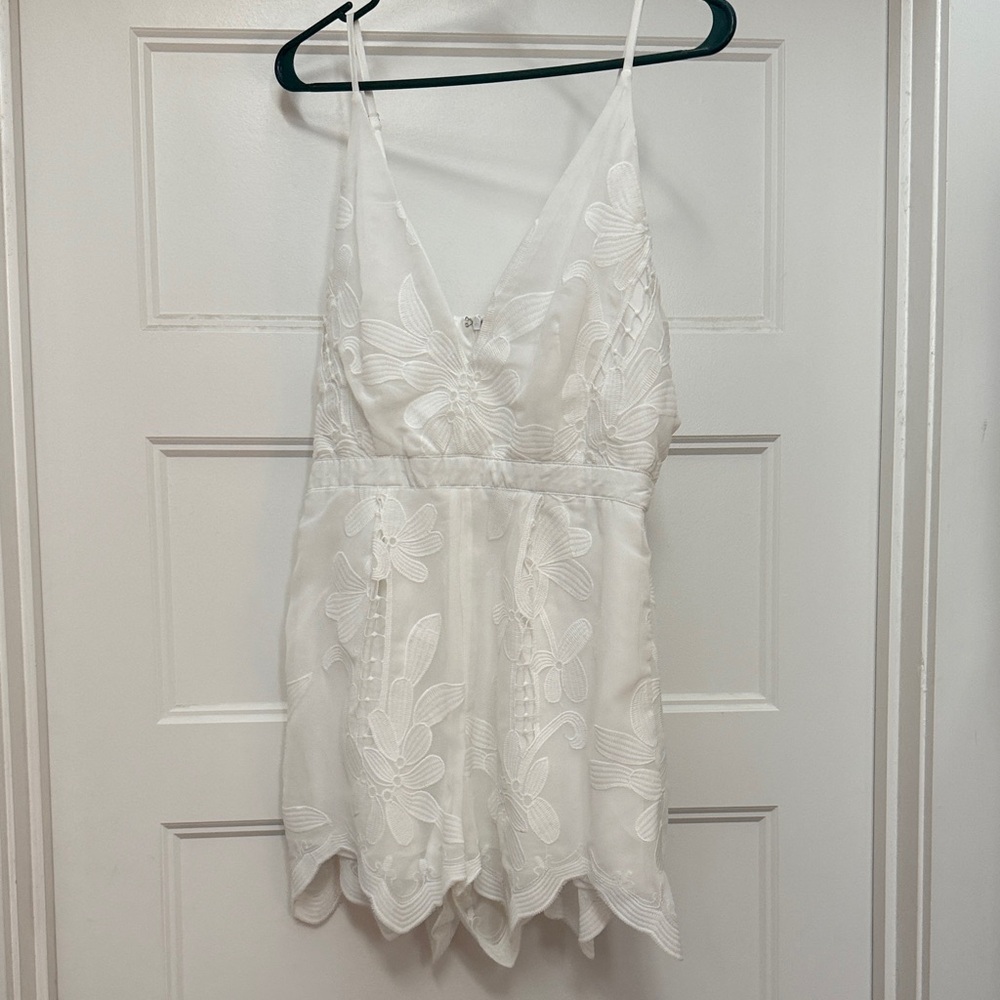 Promesa White Floral Jumpsuit